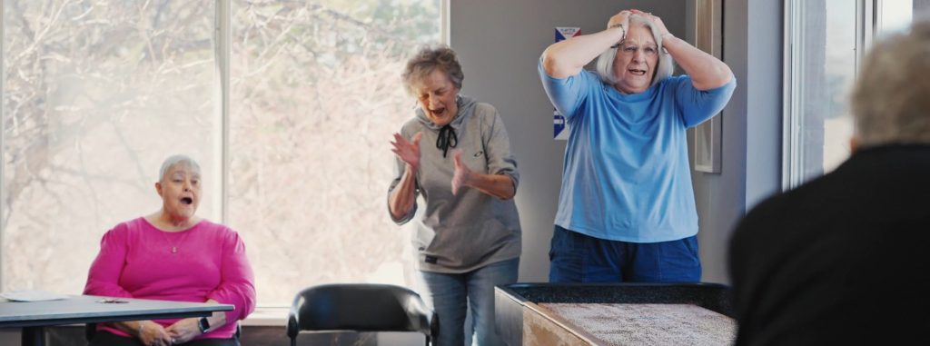 Livingston_Newkirk_Sanna_shuffleboard_1