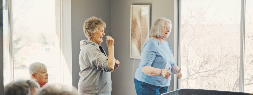 Livingston_Newkirk_Sanna_shuffleboard_3